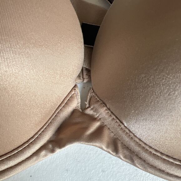 Victoria's Secret Women's 34A Tan Strapless Convertible Bra Multiway very sexy - Picture 4 of 14